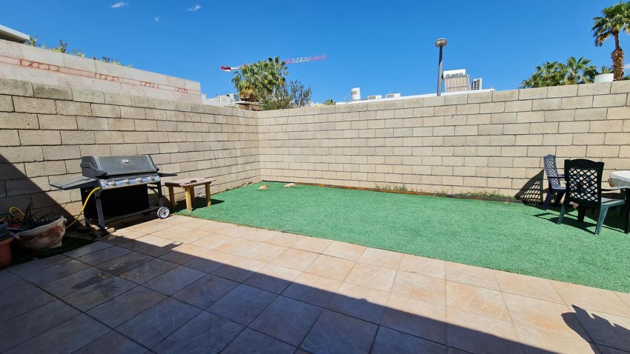 פטיו נופש Eilat Patio Vecation Apartman Kültér fotó